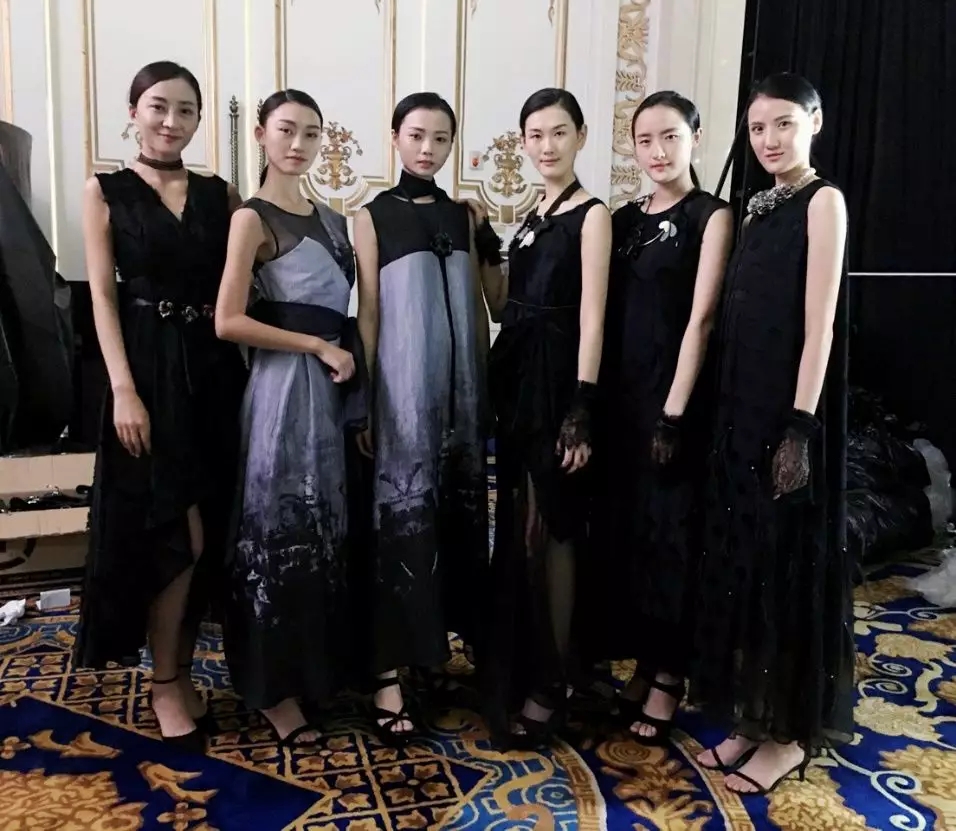 F:\协会小王\文案\时装节网站\HUAZHOUP\640.webp (1).jpg
