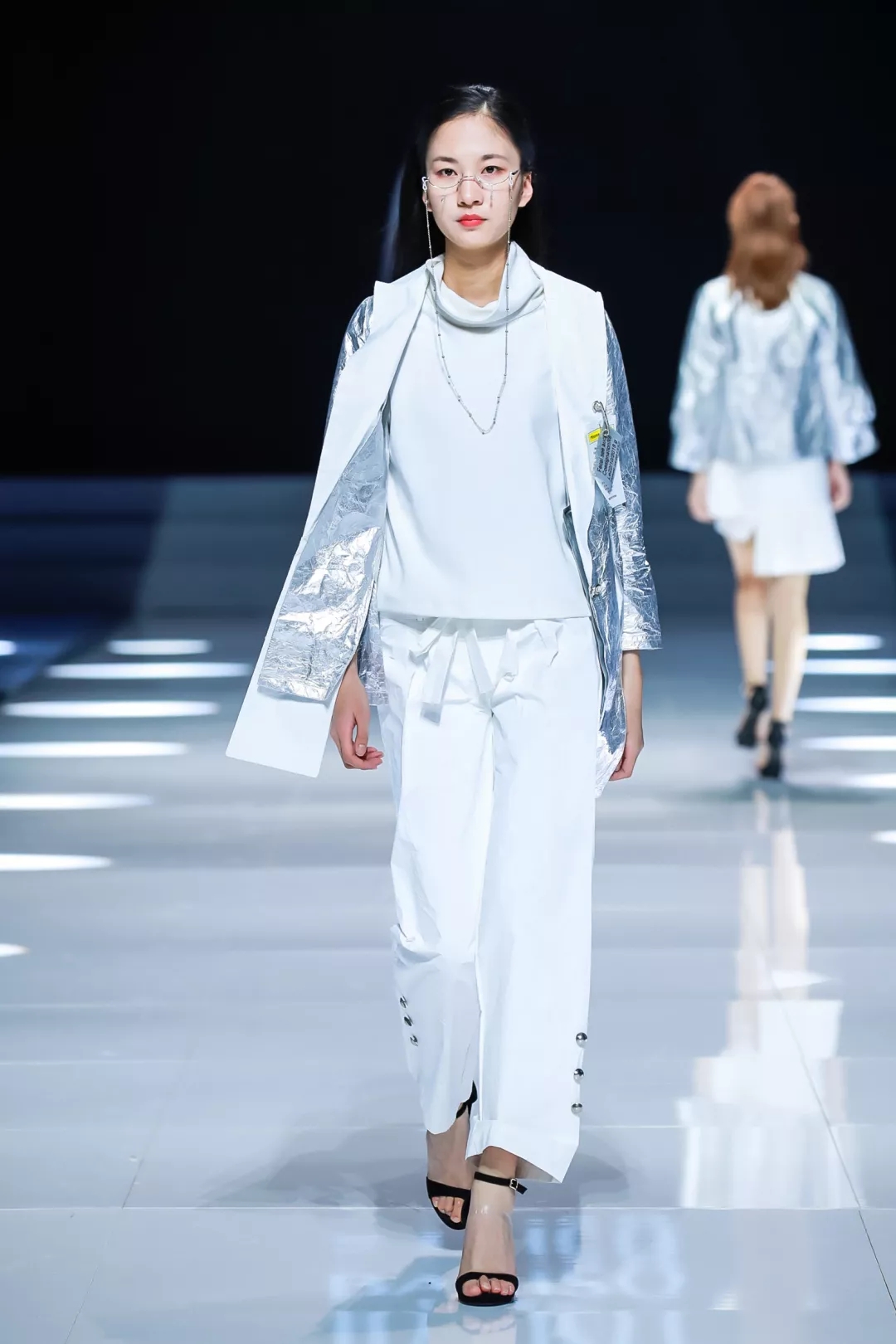F:\协会小王\文案\时装节网站\吴郅薇\640.webp (3).jpg