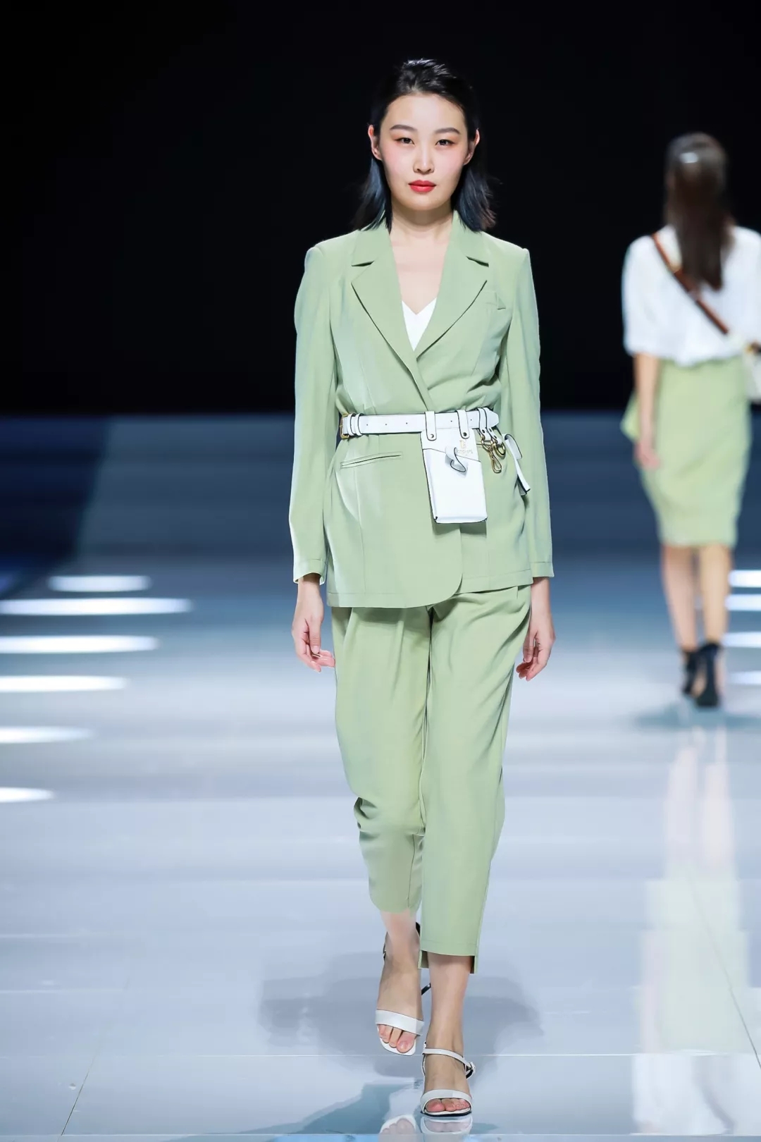 F:\协会小王\文案\时装节网站\鄢慧琼\640.webp (3).jpg
